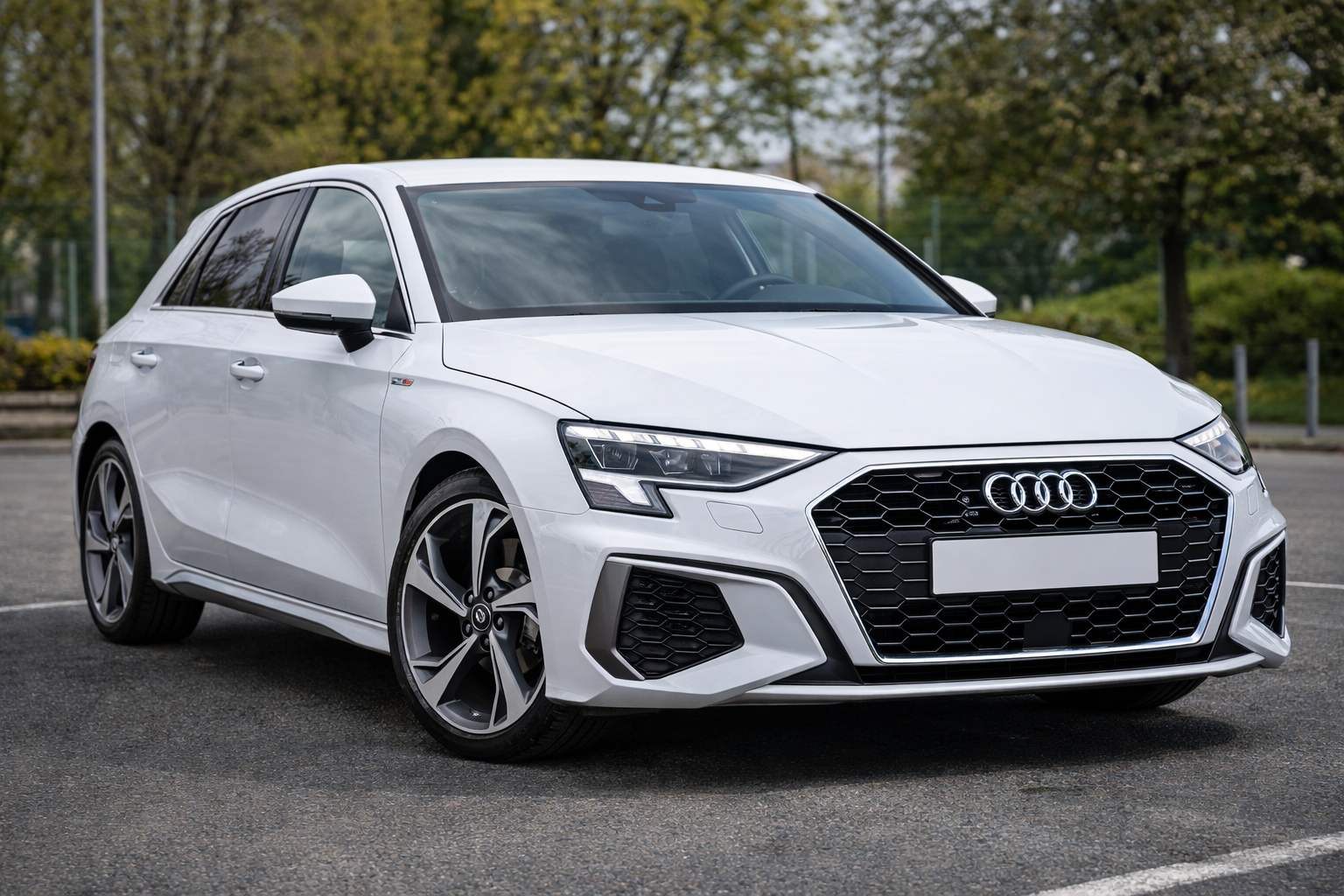 Audi A3 40 TFSI blanche
