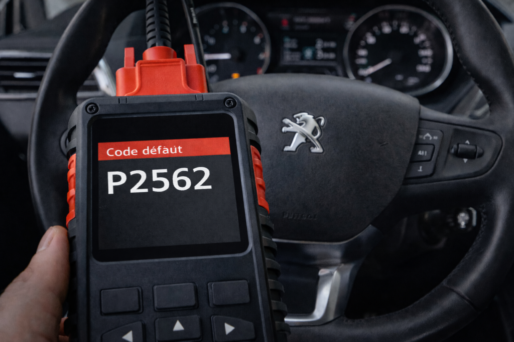 Code défaut P2562 sur une Peugeot